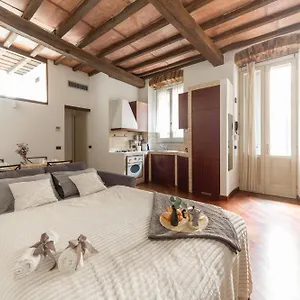  Appartamento Charme Milan-300m Dal Duomo Italia